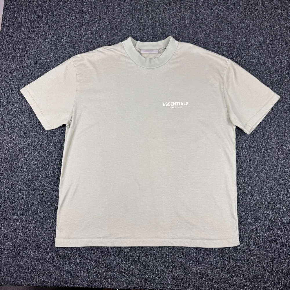 Fear of God Essentials T-Shirt Logo Boxy Fit Mens Large Sage streetwear